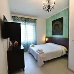 Отель Okinawa Римини