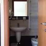 ホテル オキナワ 3*