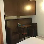 ホテル オキナワ 3*