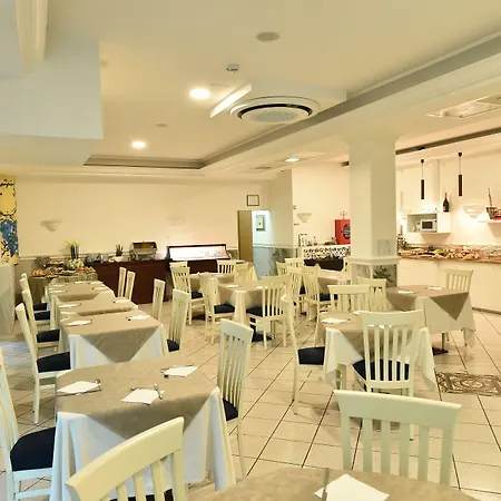 Okinawa Hotel 3*